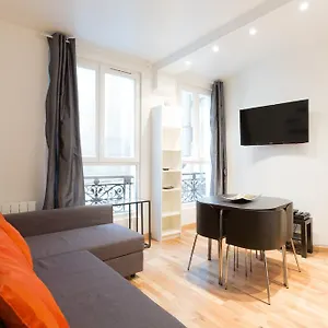 Bed & Breakfast Petits Champs, Paris